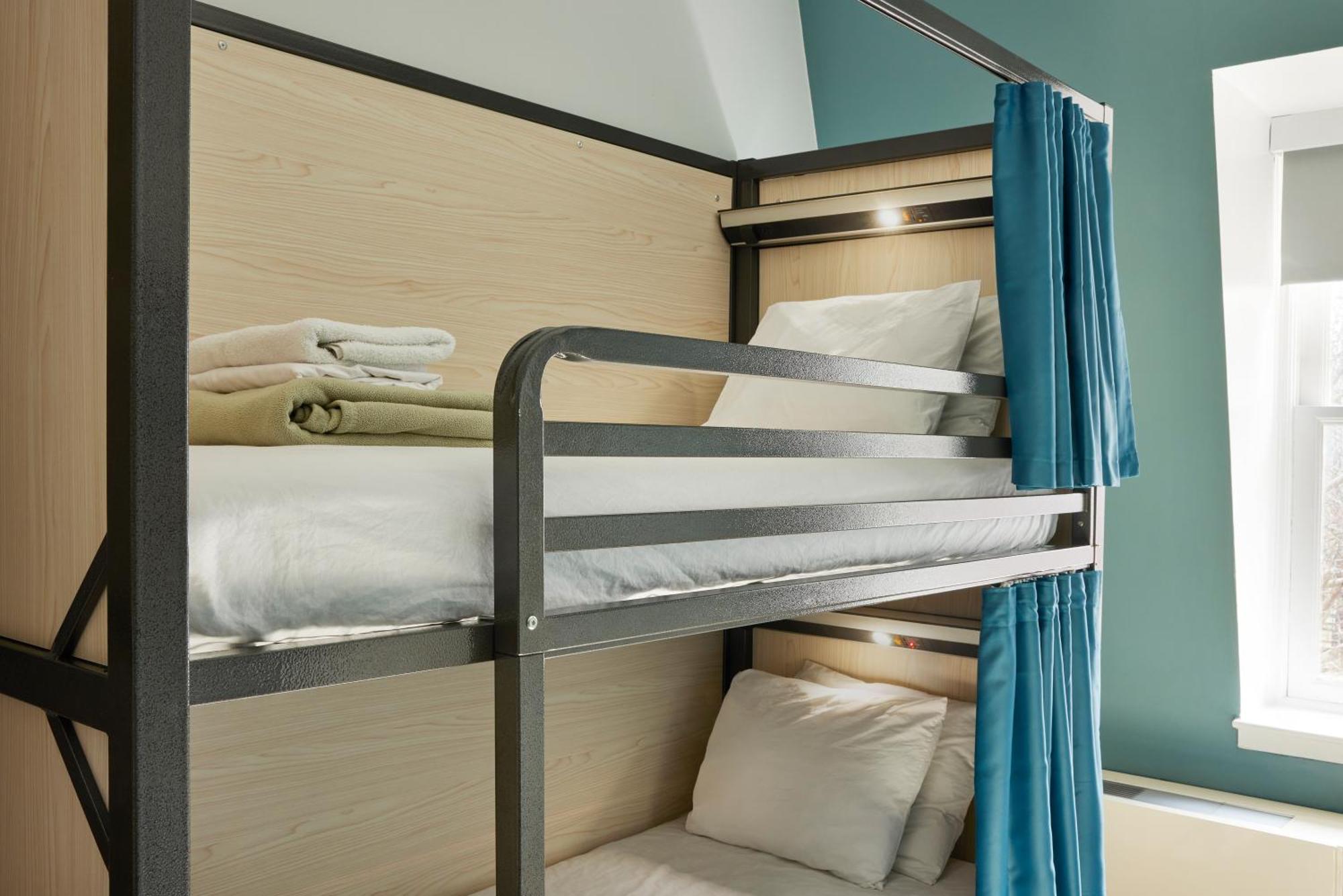 Albergue Hi *